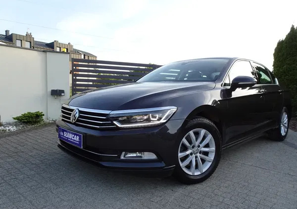 volkswagen połaniec Volkswagen Passat cena 67800 przebieg: 163000, rok produkcji 2019 z Połaniec